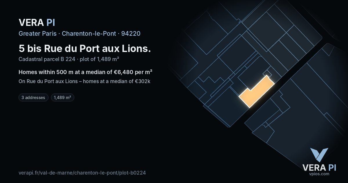 5 bis Rue du Port aux Lions, Charenton-le-Pont at night – the plot lit, the parcels around coloured by the prices near them