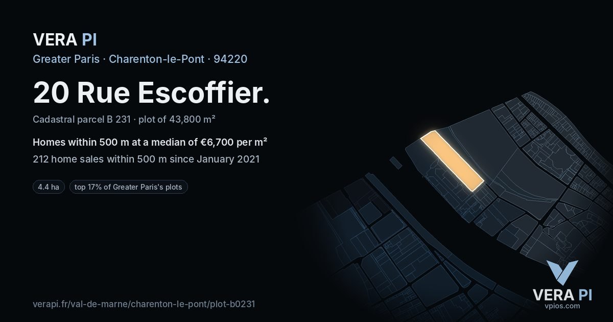 20 Rue Escoffier, Charenton-le-Pont at night – the plot lit, the parcels around coloured by the prices near them
