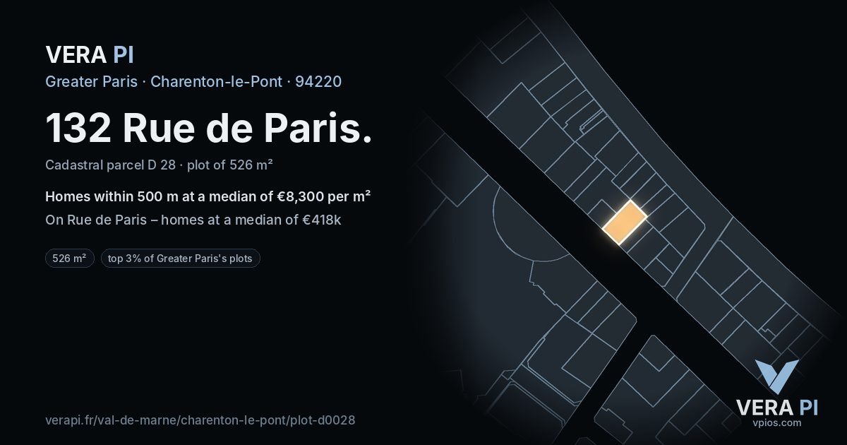132 Rue de Paris, Charenton-le-Pont at night – the plot lit, the parcels around coloured by the prices near them
