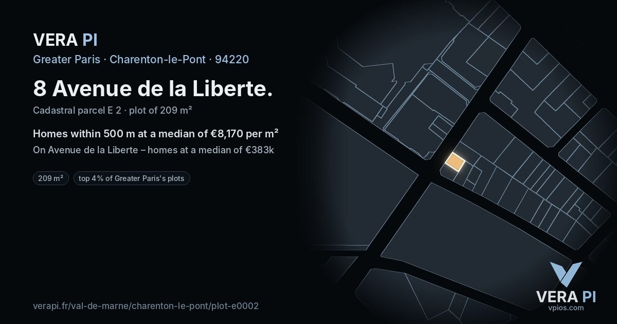 8 Avenue de la Liberte, Charenton-le-Pont at night – the plot lit, the parcels around coloured by the prices near them