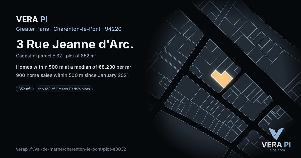 3 Rue Jeanne d'Arc, Charenton-le-Pont at night – the plot lit, the parcels around coloured by the prices near them