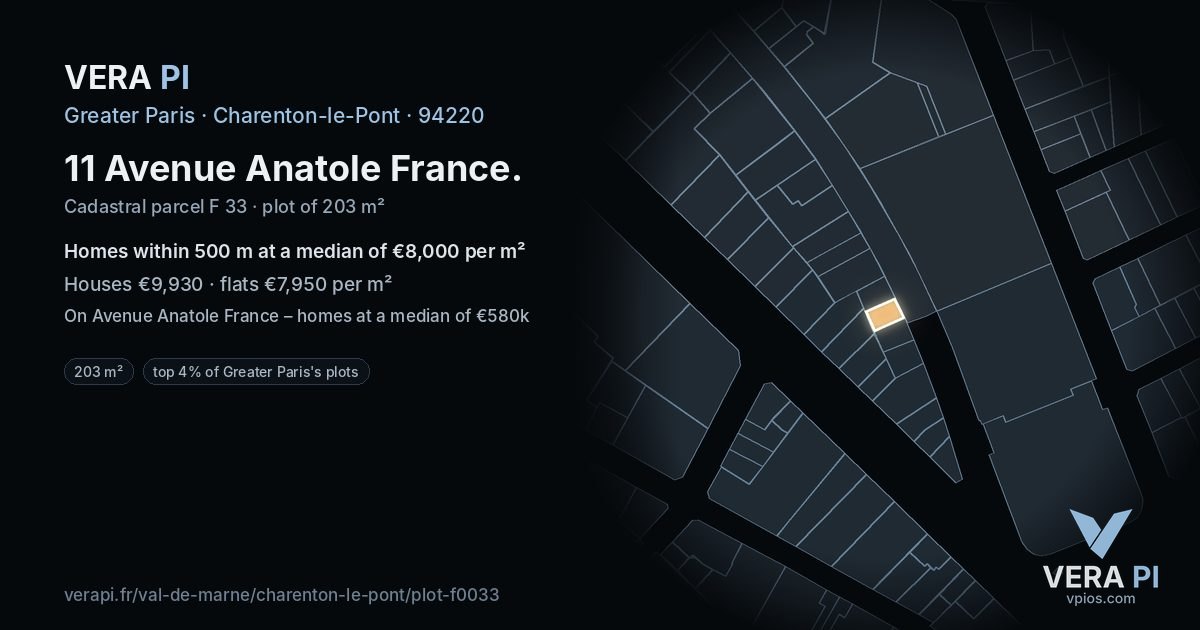11 Avenue Anatole France, Charenton-le-Pont at night – the plot lit, the parcels around coloured by the prices near them