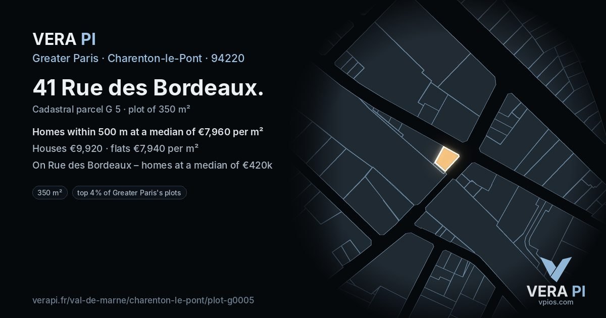 41 Rue des Bordeaux, Charenton-le-Pont at night – the plot lit, the parcels around coloured by the prices near them