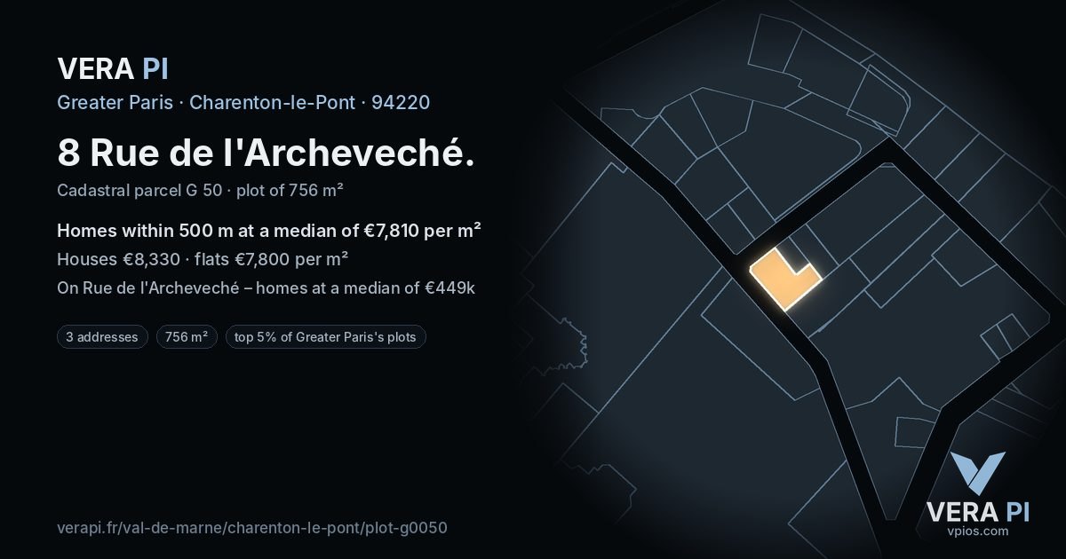 8 Rue de l'Archeveché, Charenton-le-Pont at night – the plot lit, the parcels around coloured by the prices near them
