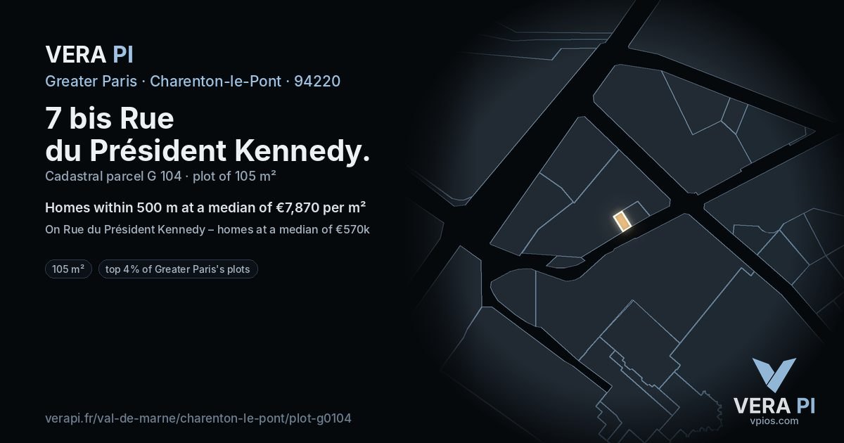7 bis Rue du Président Kennedy, Charenton-le-Pont at night – the plot lit, the parcels around coloured by the prices near them