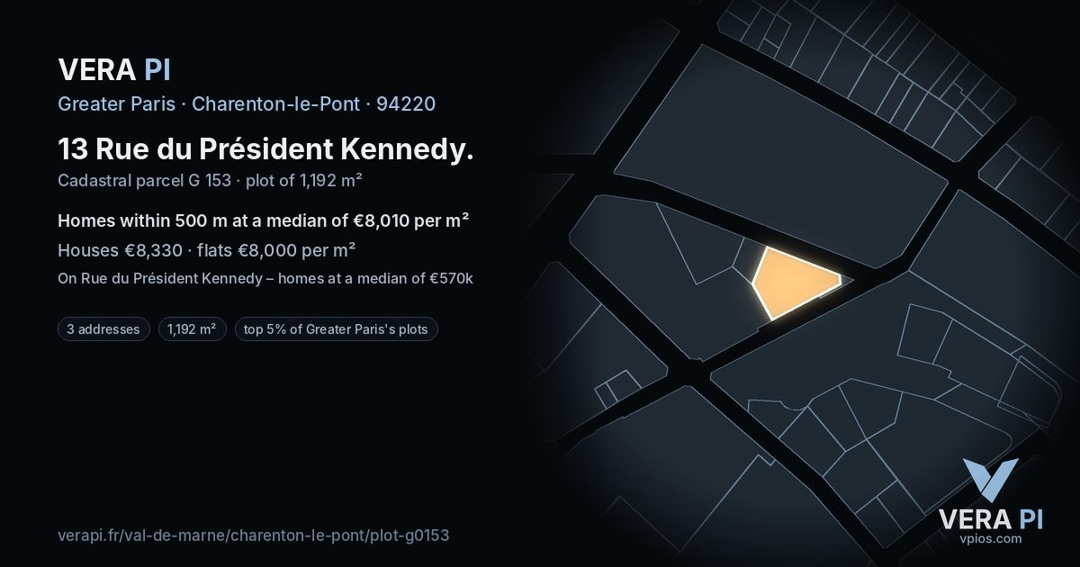13 Rue du Président Kennedy, Charenton-le-Pont at night – the plot lit, the parcels around coloured by the prices near them