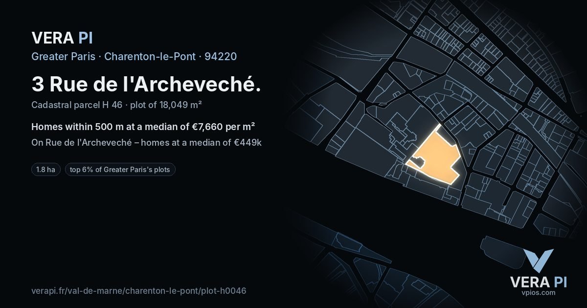3 Rue de l'Archeveché, Charenton-le-Pont at night – the plot lit, the parcels around coloured by the prices near them