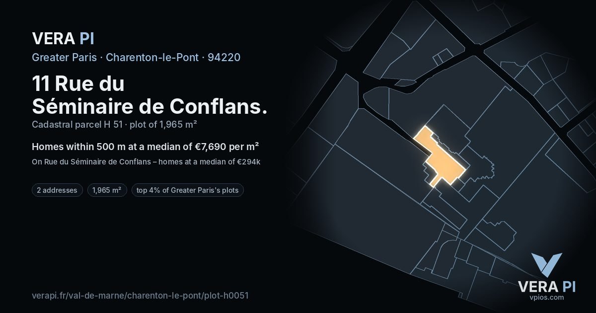 11 Rue du Séminaire de Conflans, Charenton-le-Pont at night – the plot lit, the parcels around coloured by the prices near them