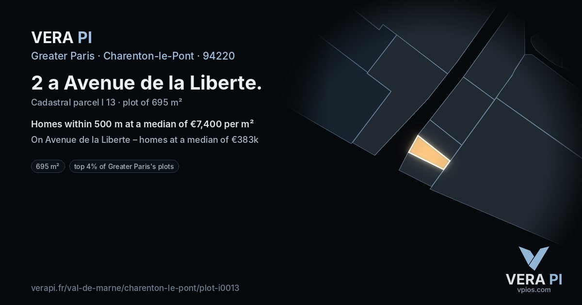 2 a Avenue de la Liberte, Charenton-le-Pont at night – the plot lit, the parcels around coloured by the prices near them
