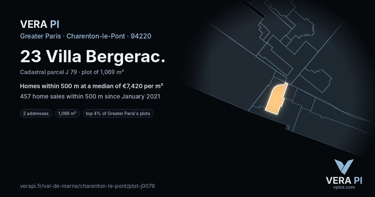 23 Villa Bergerac, Charenton-le-Pont at night – the plot lit, the parcels around coloured by the prices near them