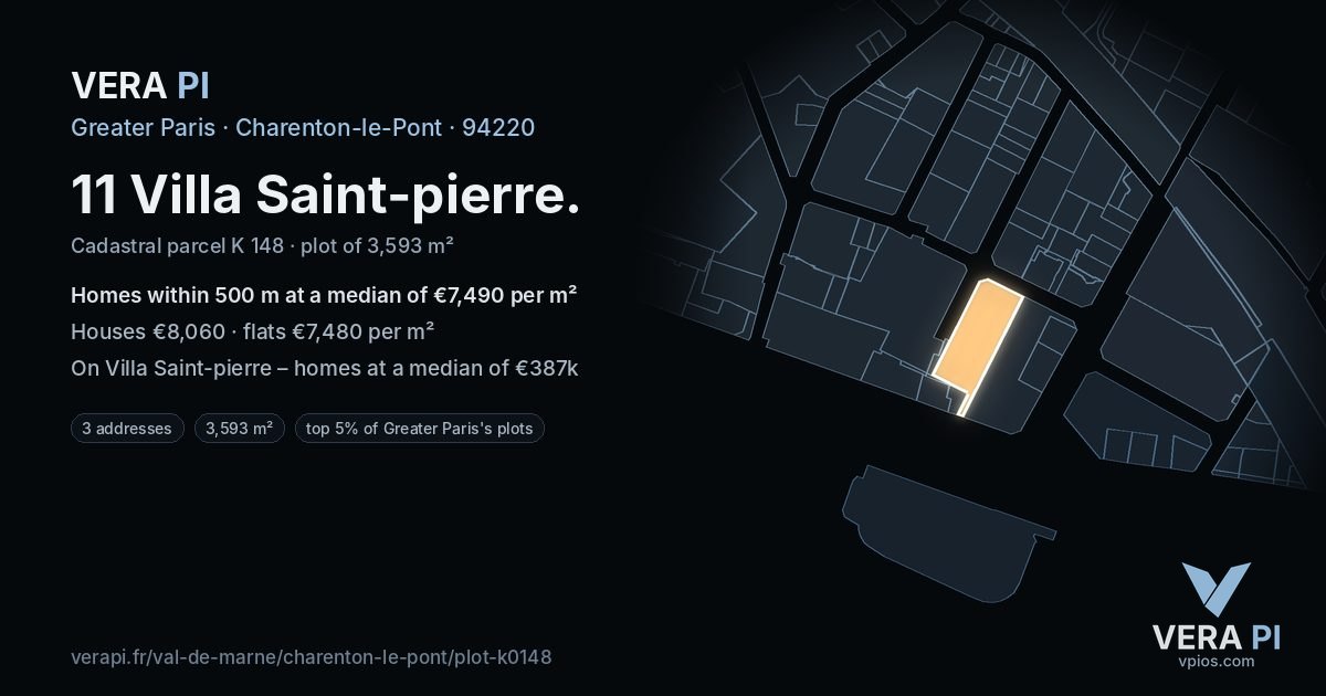 11 Villa Saint-pierre, Charenton-le-Pont at night – the plot lit, the parcels around coloured by the prices near them