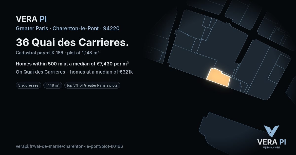 36 Quai des Carrieres, Charenton-le-Pont at night – the plot lit, the parcels around coloured by the prices near them