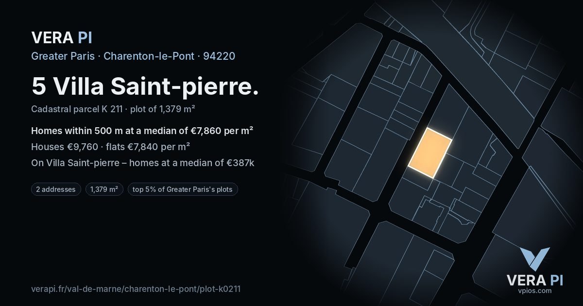 5 Villa Saint-pierre, Charenton-le-Pont at night – the plot lit, the parcels around coloured by the prices near them
