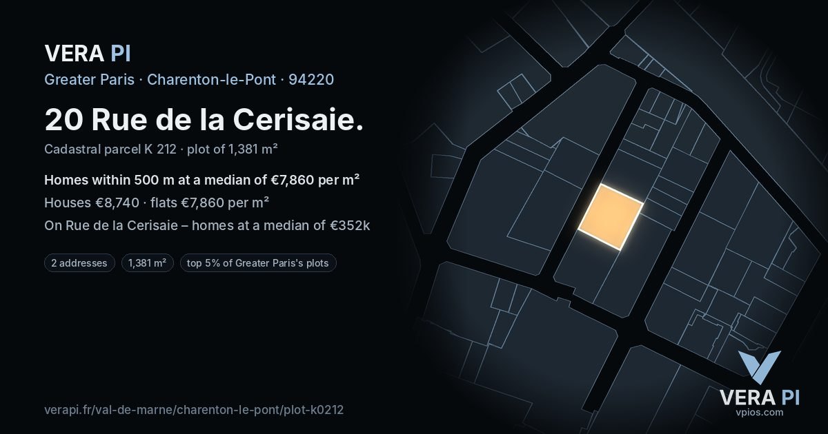 20 Rue de la Cerisaie, Charenton-le-Pont at night – the plot lit, the parcels around coloured by the prices near them