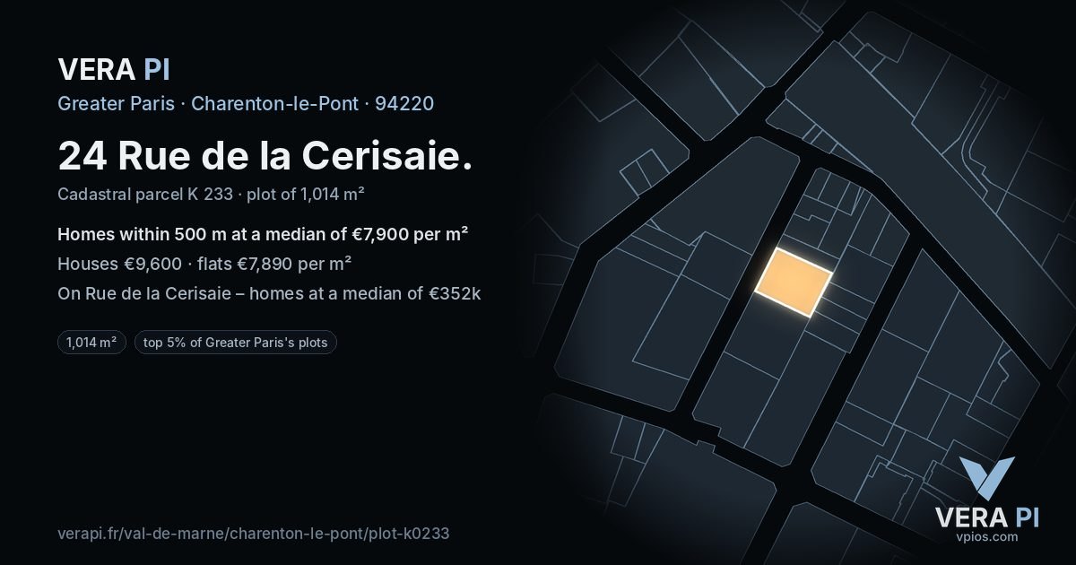 24 Rue de la Cerisaie, Charenton-le-Pont at night – the plot lit, the parcels around coloured by the prices near them