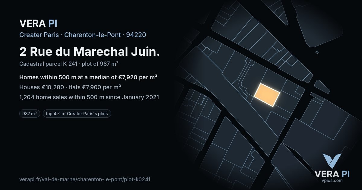 2 Rue du Marechal Juin, Charenton-le-Pont at night – the plot lit, the parcels around coloured by the prices near them