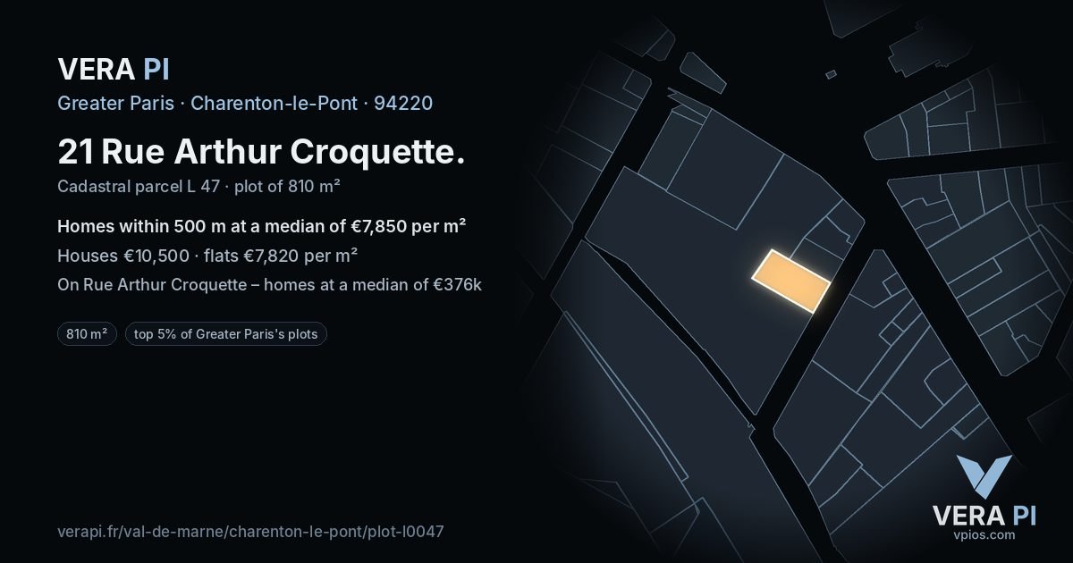 21 Rue Arthur Croquette, Charenton-le-Pont at night – the plot lit, the parcels around coloured by the prices near them