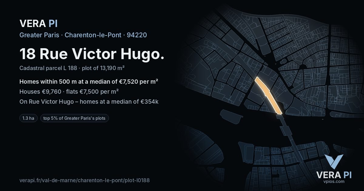 18 Rue Victor Hugo, Charenton-le-Pont at night – the plot lit, the parcels around coloured by the prices near them