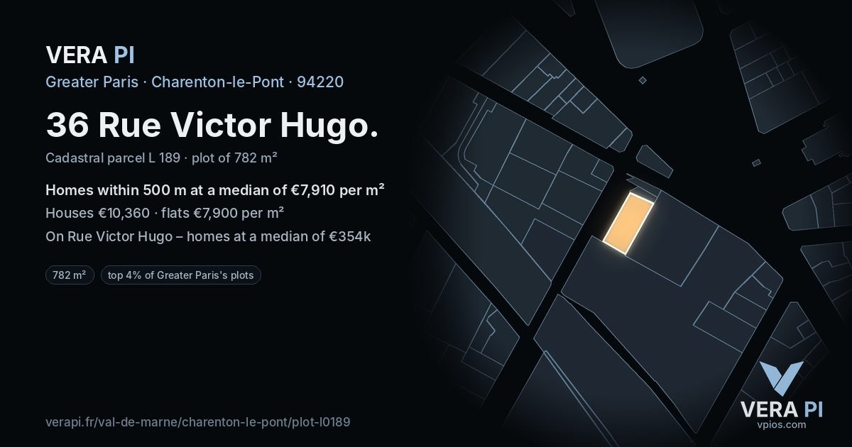 36 Rue Victor Hugo, Charenton-le-Pont at night – the plot lit, the parcels around coloured by the prices near them