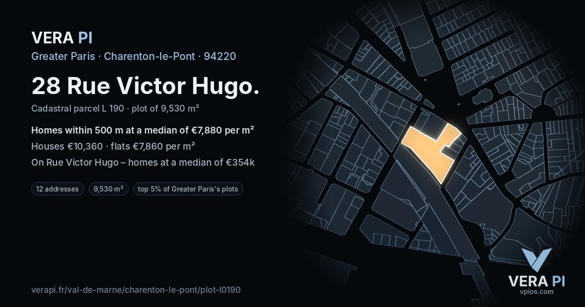 28 Rue Victor Hugo, Charenton-le-Pont at night – the plot lit, the parcels around coloured by the prices near them