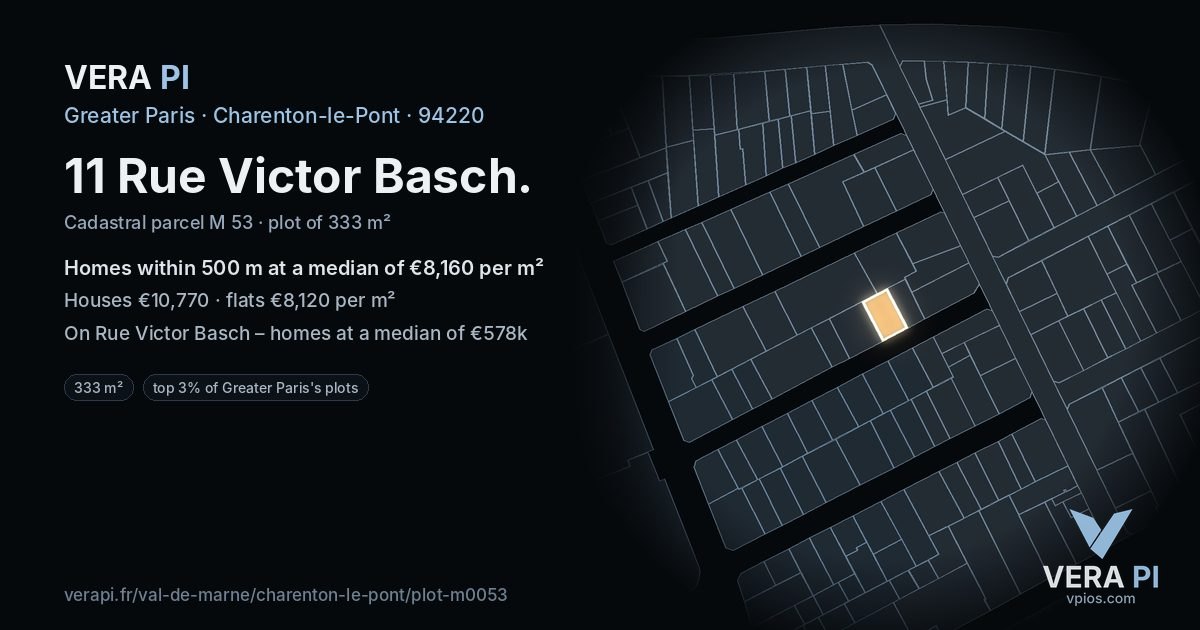 11 Rue Victor Basch, Charenton-le-Pont at night – the plot lit, the parcels around coloured by the prices near them