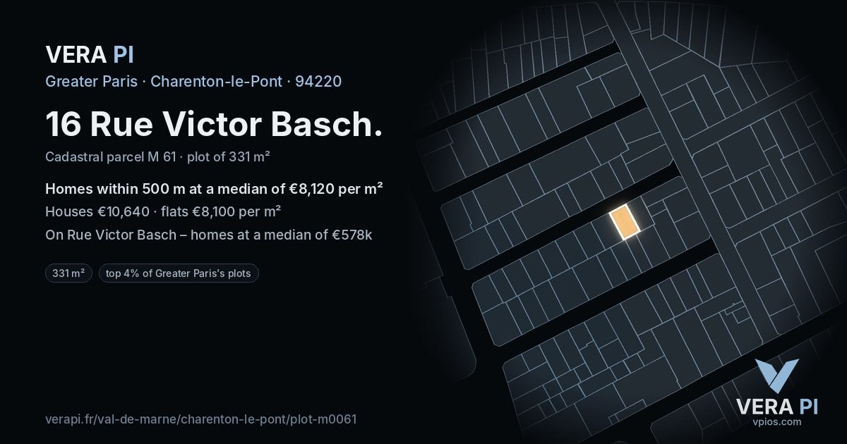 16 Rue Victor Basch, Charenton-le-Pont at night – the plot lit, the parcels around coloured by the prices near them