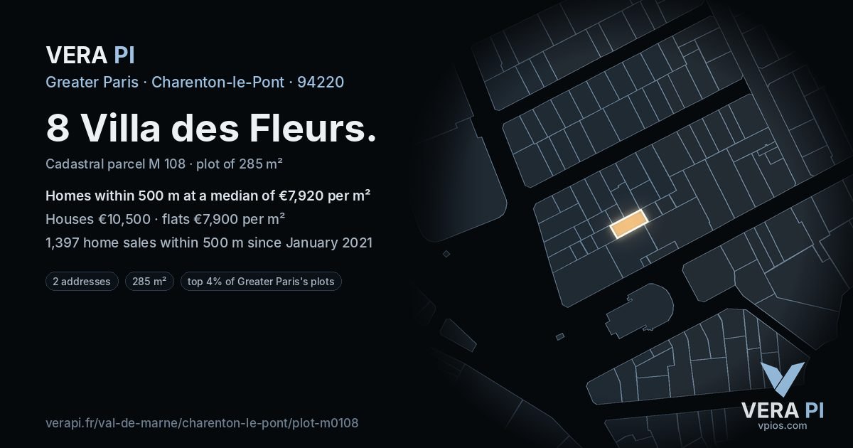 8 Villa des Fleurs, Charenton-le-Pont at night – the plot lit, the parcels around coloured by the prices near them