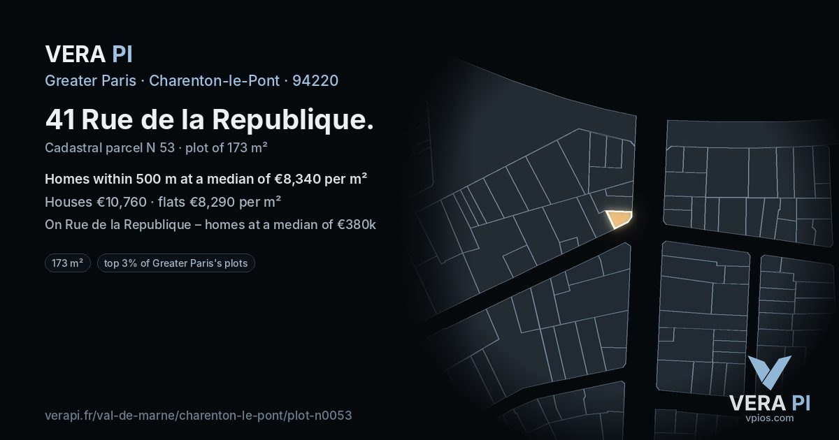 41 Rue de la Republique, Charenton-le-Pont at night – the plot lit, the parcels around coloured by the prices near them