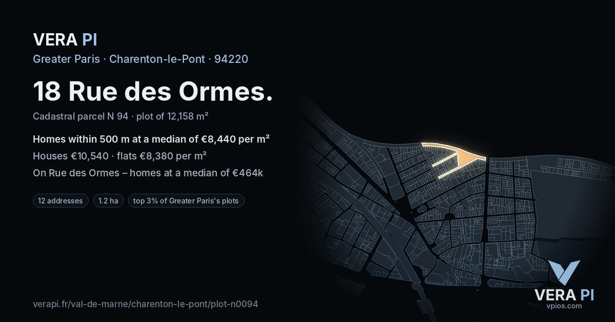 18 Rue des Ormes, Charenton-le-Pont at night – the plot lit, the parcels around coloured by the prices near them