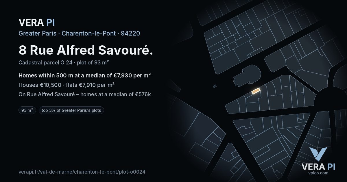 8 Rue Alfred Savouré, Charenton-le-Pont at night – the plot lit, the parcels around coloured by the prices near them