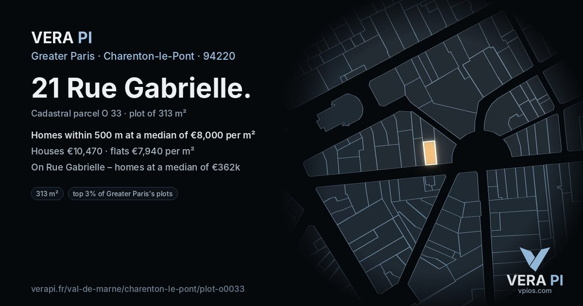 21 Rue Gabrielle, Charenton-le-Pont at night – the plot lit, the parcels around coloured by the prices near them