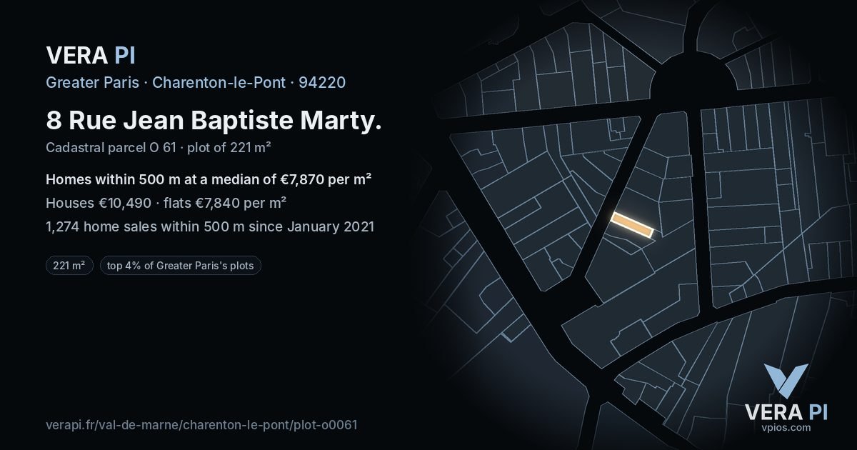 8 Rue Jean Baptiste Marty, Charenton-le-Pont at night – the plot lit, the parcels around coloured by the prices near them