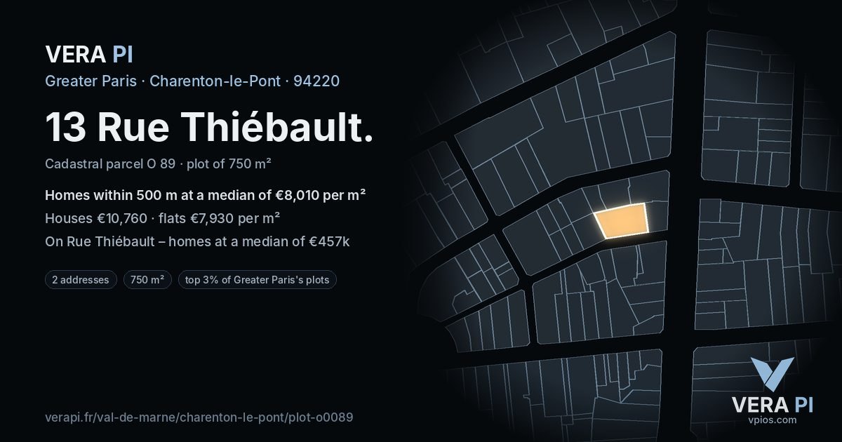 13 Rue Thiébault, Charenton-le-Pont at night – the plot lit, the parcels around coloured by the prices near them
