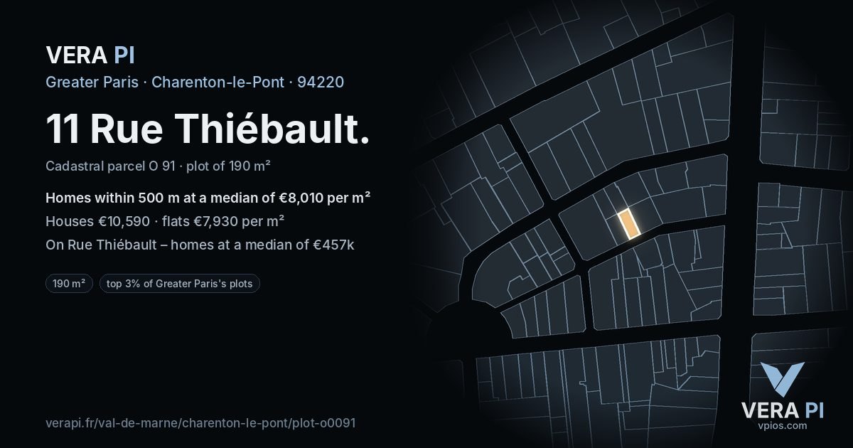 11 Rue Thiébault, Charenton-le-Pont at night – the plot lit, the parcels around coloured by the prices near them