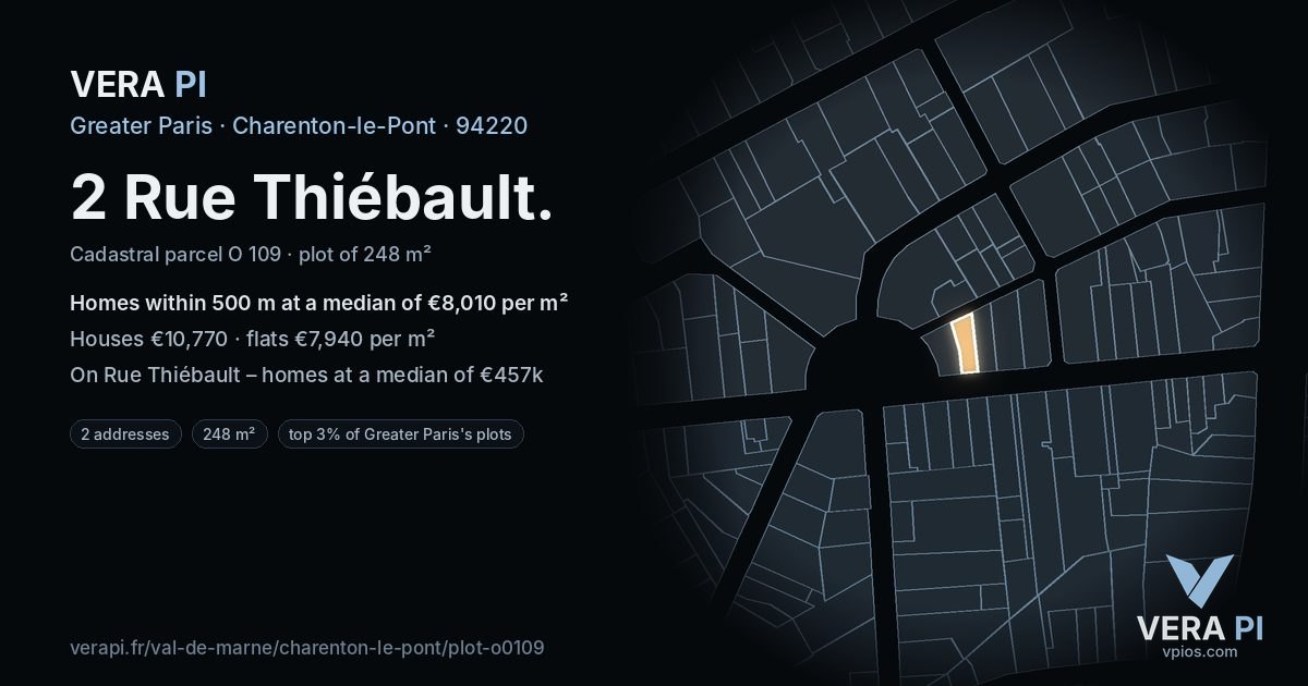 2 Rue Thiébault, Charenton-le-Pont at night – the plot lit, the parcels around coloured by the prices near them