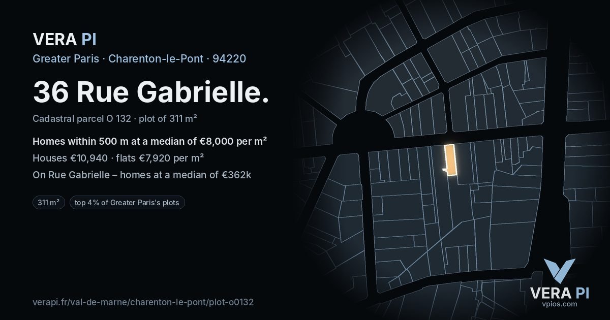 36 Rue Gabrielle, Charenton-le-Pont at night – the plot lit, the parcels around coloured by the prices near them
