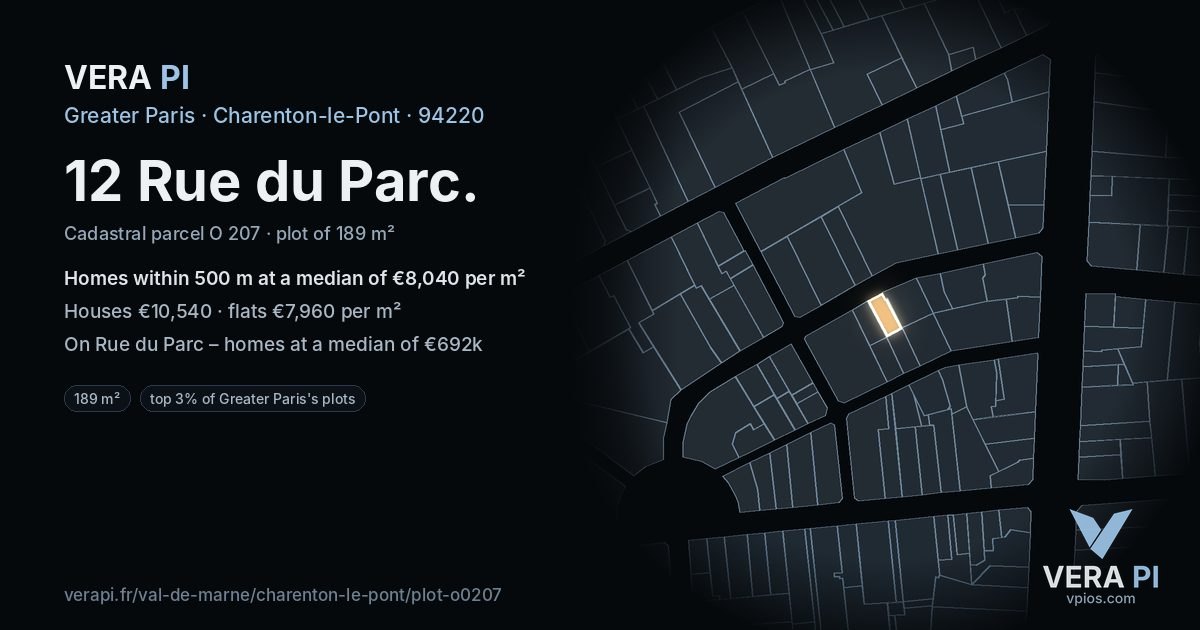 12 Rue du Parc, Charenton-le-Pont at night – the plot lit, the parcels around coloured by the prices near them