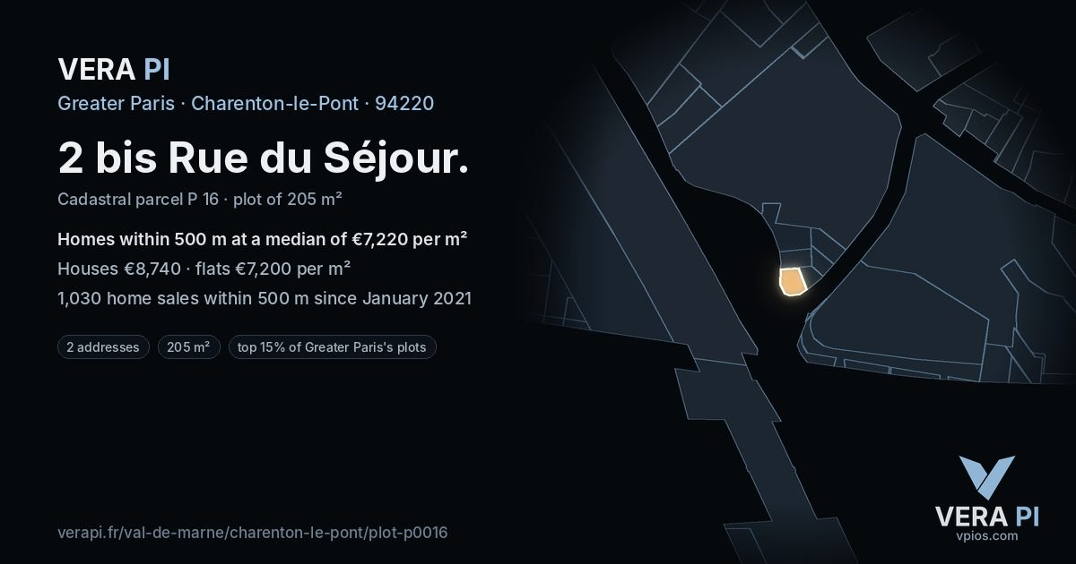 2 bis Rue du Séjour, Charenton-le-Pont at night – the plot lit, the parcels around coloured by the prices near them