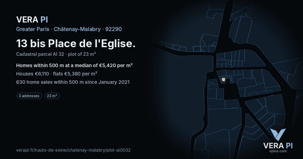 13 bis Place de l'Eglise, Châtenay-Malabry at night – the plot lit, the parcels around coloured by the prices near them