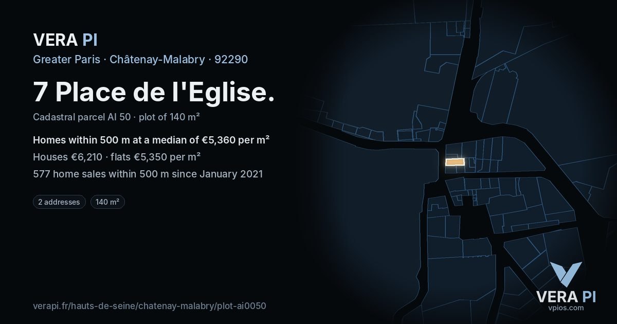 7 Place de l'Eglise, Châtenay-Malabry at night – the plot lit, the parcels around coloured by the prices near them