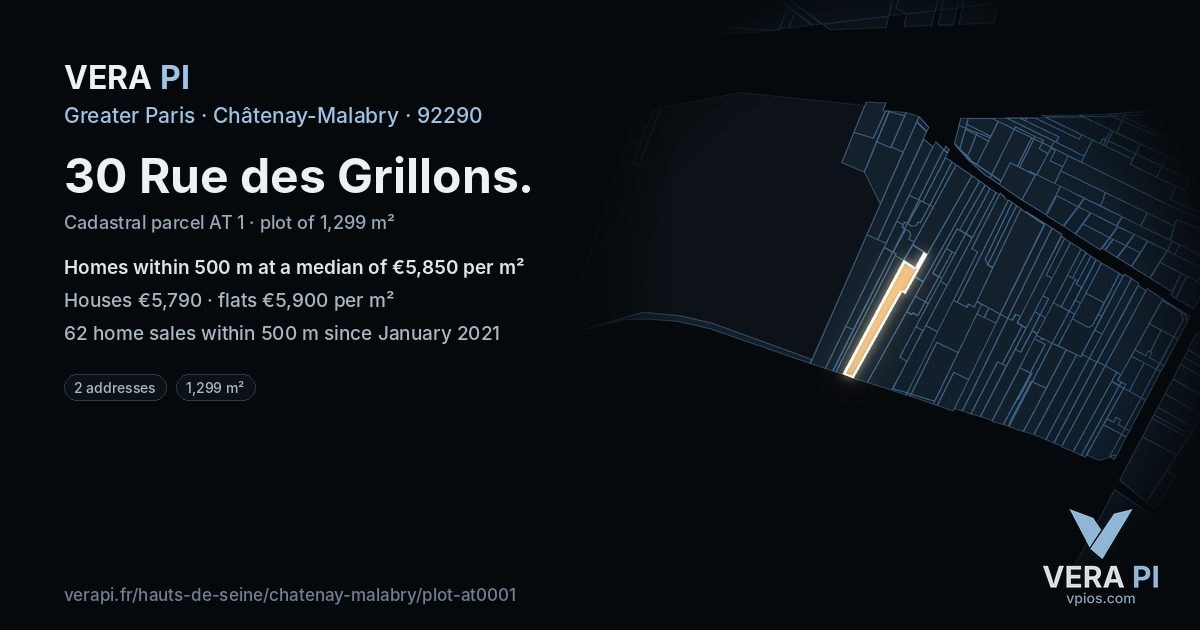 30 Rue des Grillons, Châtenay-Malabry at night – the plot lit, the parcels around coloured by the prices near them