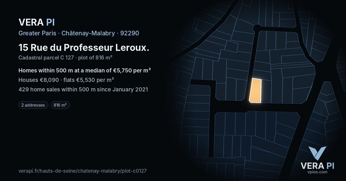 15 Rue du Professeur Leroux, Châtenay-Malabry at night – the plot lit, the parcels around coloured by the prices near them
