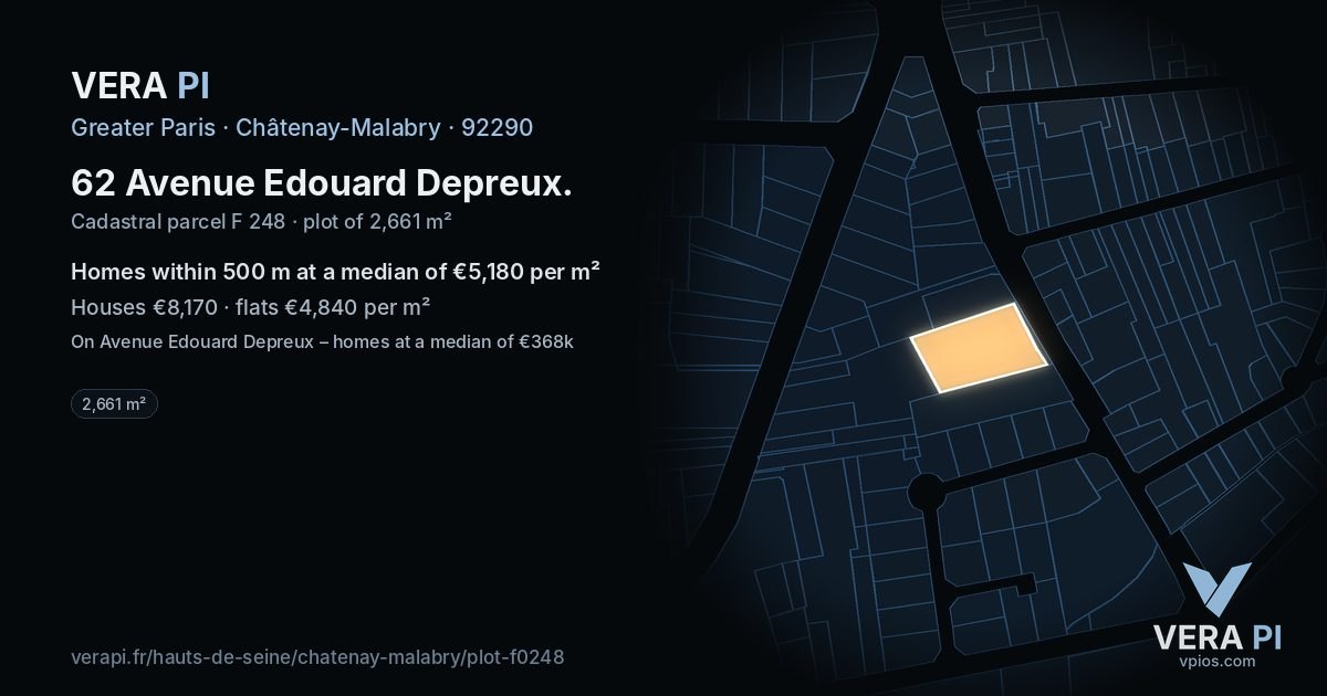 62 Avenue Edouard Depreux, Châtenay-Malabry at night – the plot lit, the parcels around coloured by the prices near them