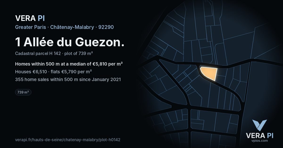 1 Allée du Guezon, Châtenay-Malabry at night – the plot lit, the parcels around coloured by the prices near them