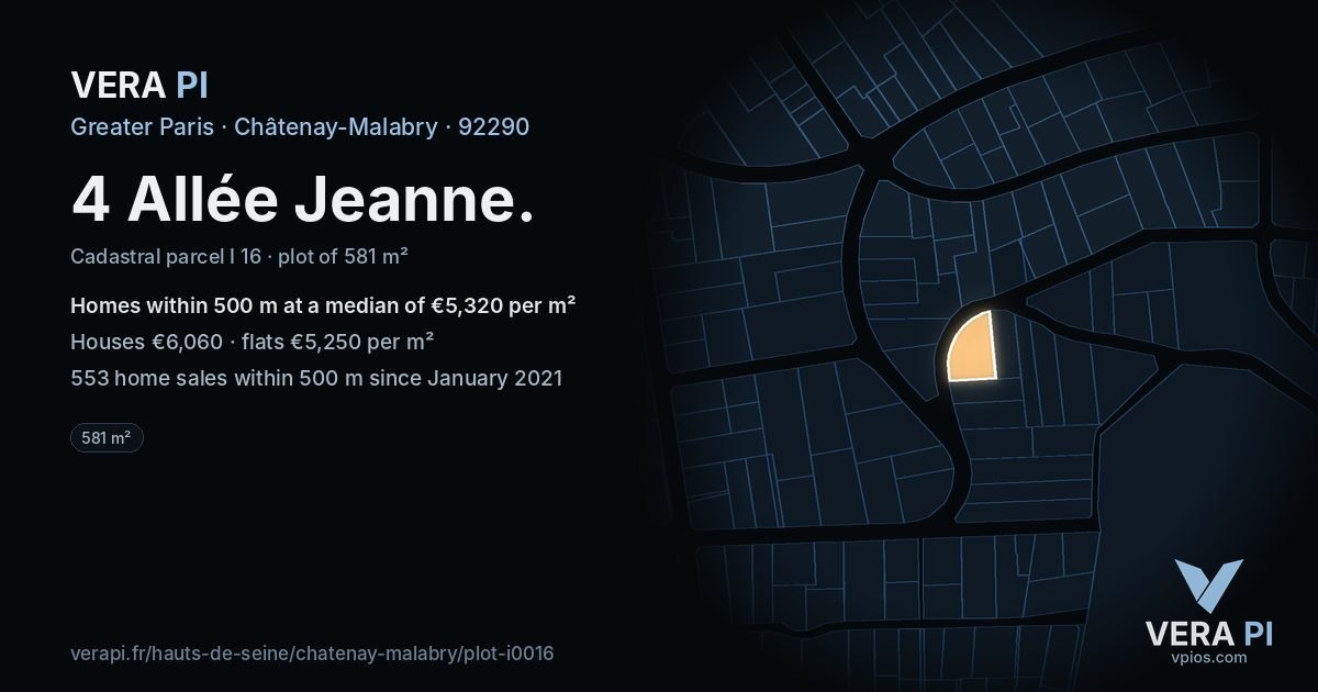 4 Allée Jeanne, Châtenay-Malabry at night – the plot lit, the parcels around coloured by the prices near them