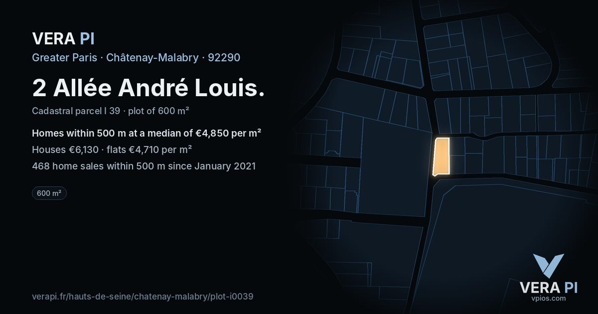 2 Allée André Louis, Châtenay-Malabry at night – the plot lit, the parcels around coloured by the prices near them