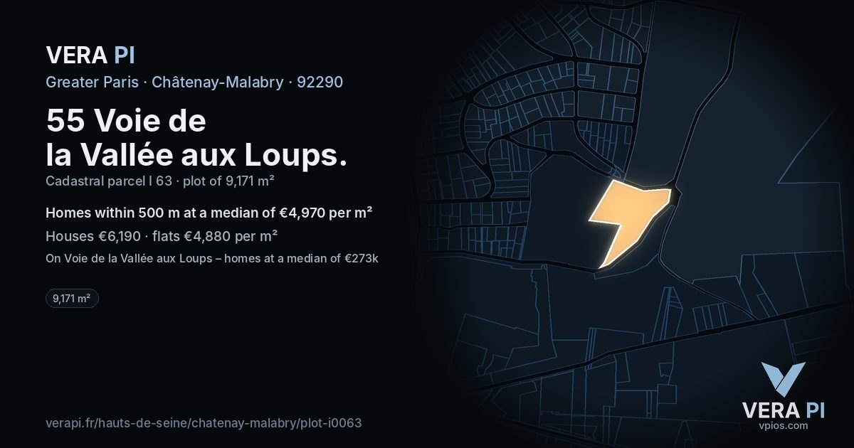 55 Voie de la Vallée aux Loups, Châtenay-Malabry at night – the plot lit, the parcels around coloured by the prices near them