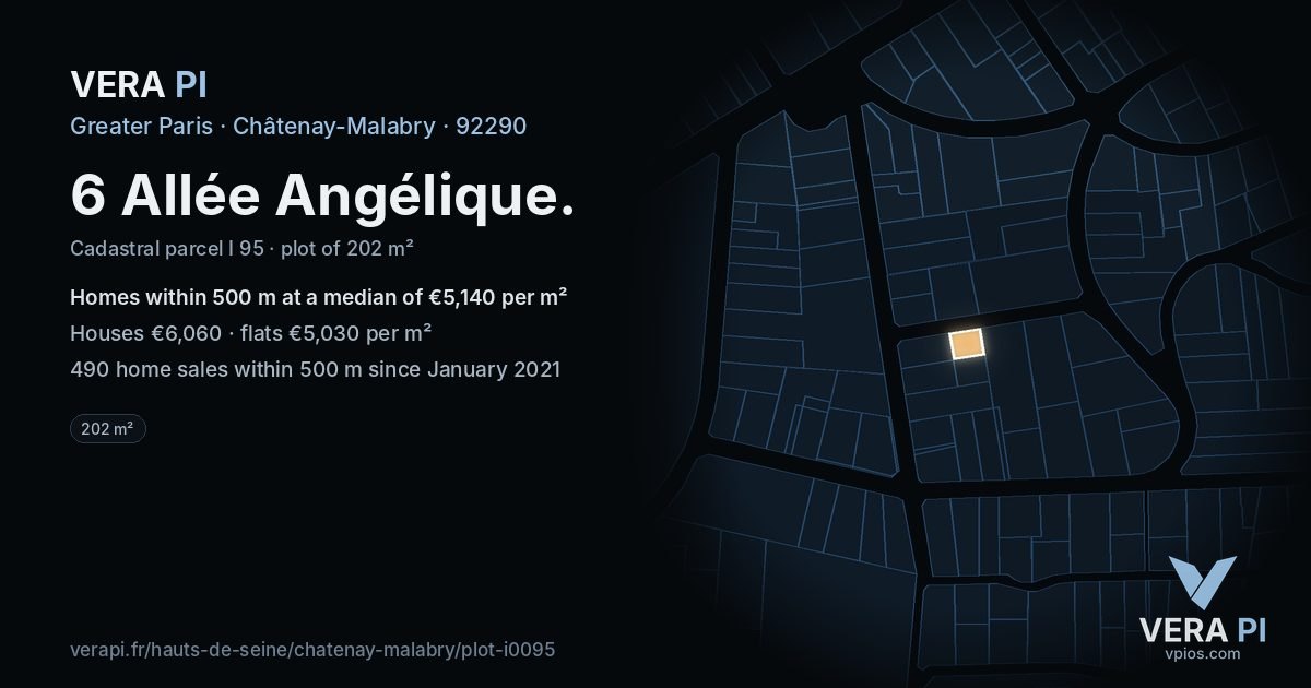 6 Allée Angélique, Châtenay-Malabry at night – the plot lit, the parcels around coloured by the prices near them