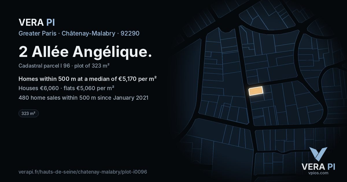 2 Allée Angélique, Châtenay-Malabry at night – the plot lit, the parcels around coloured by the prices near them