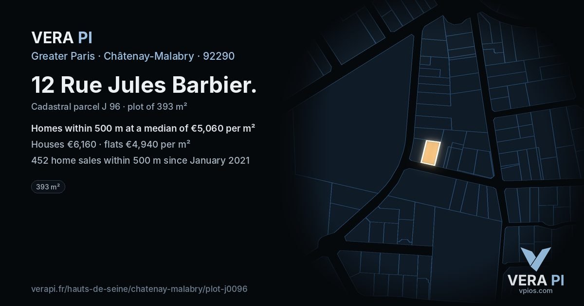 12 Rue Jules Barbier, Châtenay-Malabry at night – the plot lit, the parcels around coloured by the prices near them